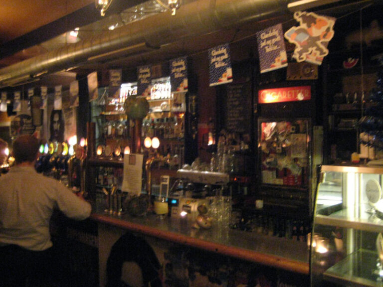 Bartof Café