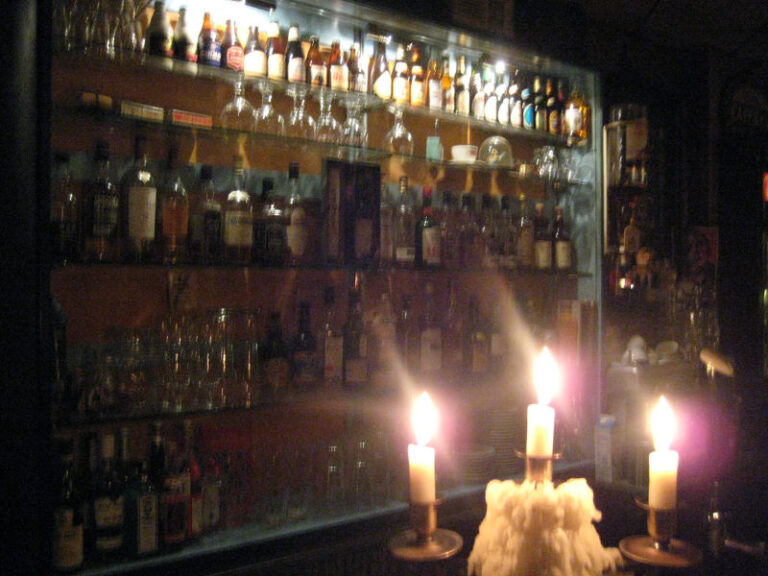 Bartof Café