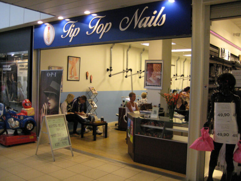 Tip Top Nails, Rosengårdcentret