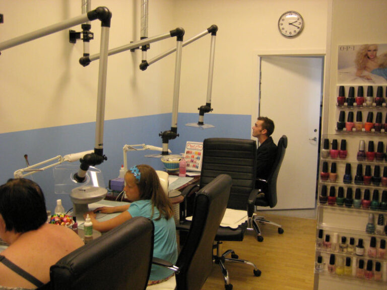 Tip Top Nails, Rosengårdcentret