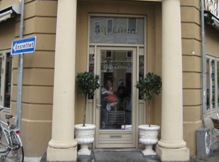 Café Luna