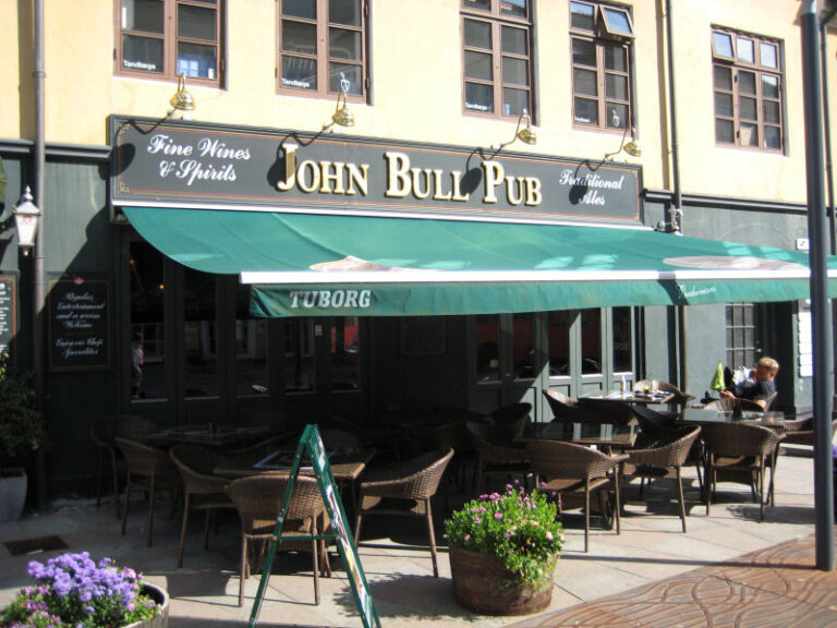 John Bull Pub — engelsk pub i Aalborg