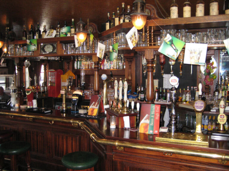 John Bull Pub — engelsk pub i Aalborg