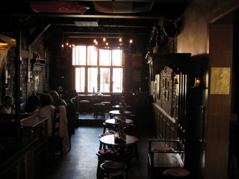 The Irish House